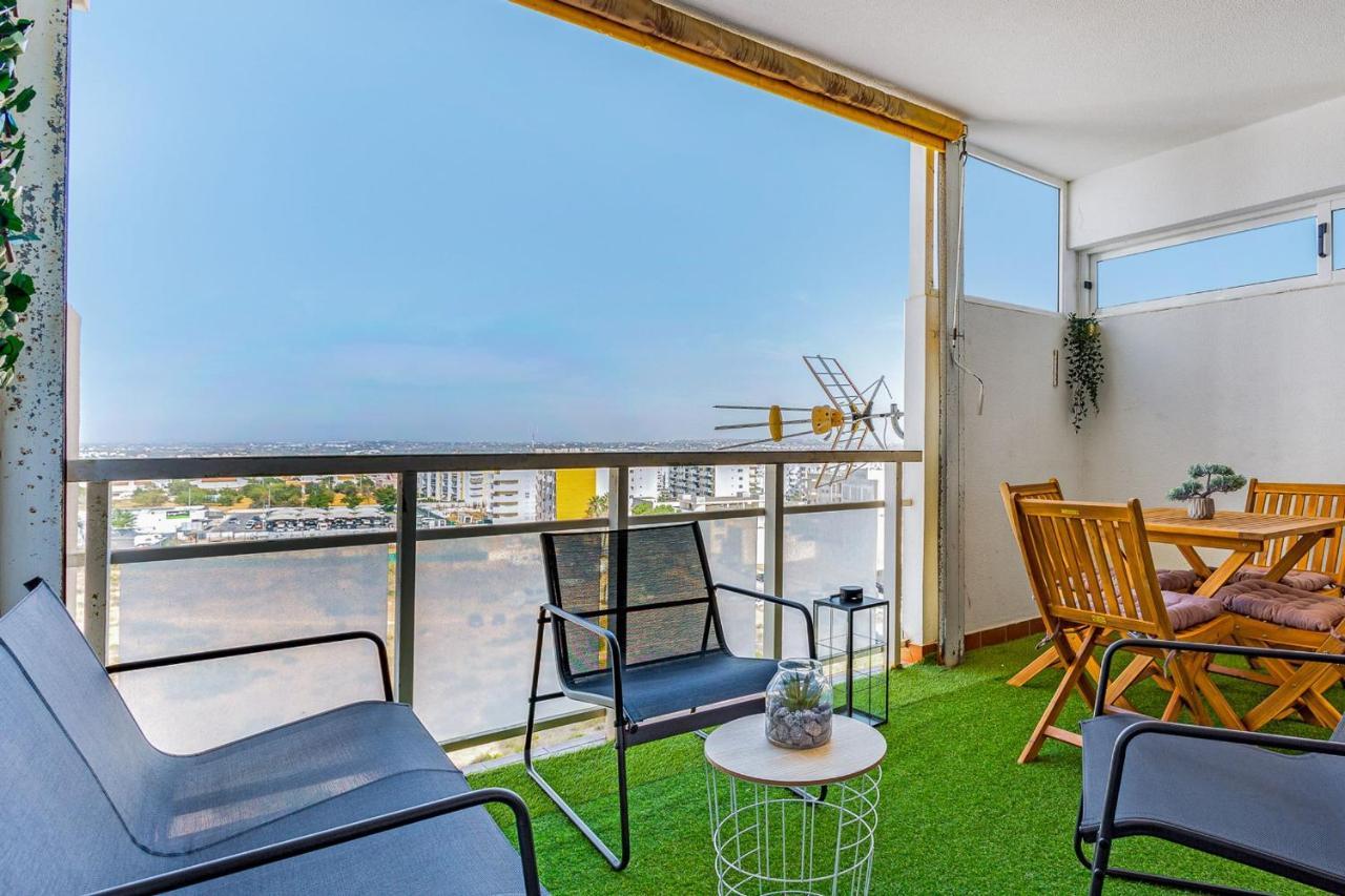 Bright 1Bdr Apartment W/Balcony & Pool By Lovelystay Силвес Екстериор снимка