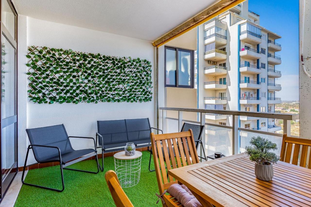 Bright 1Bdr Apartment W/Balcony & Pool By Lovelystay Силвес Екстериор снимка